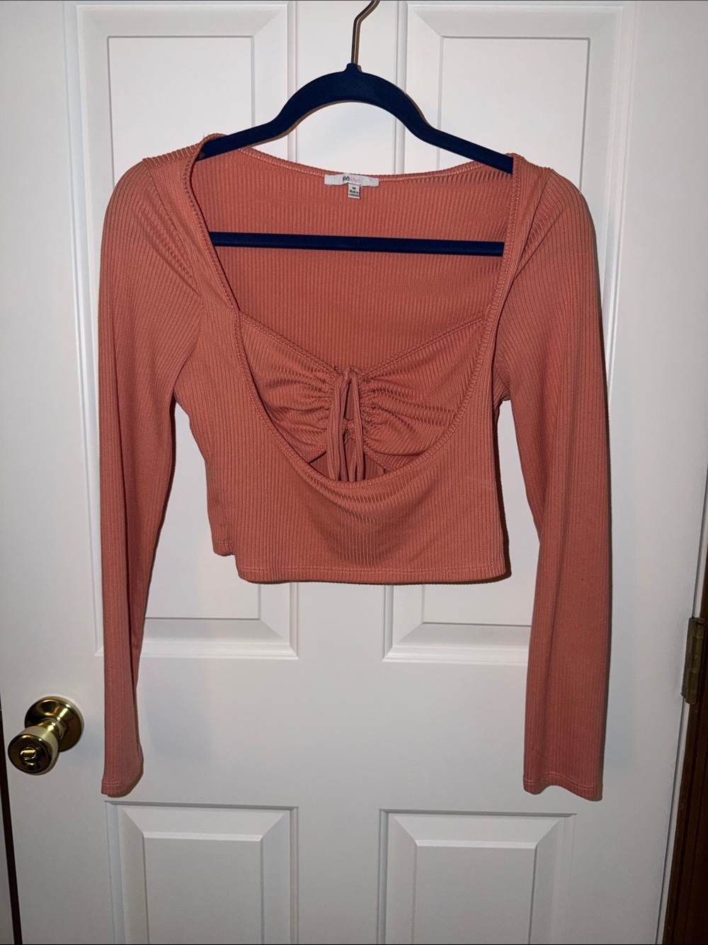 Women’s Long Sleeve Ruched Crop Top - Dusty Rose